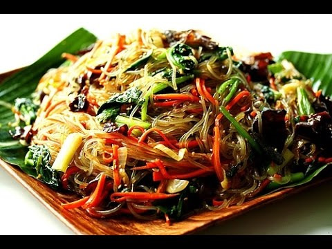 Салат с фунчозой рецепт с овощами и курицей