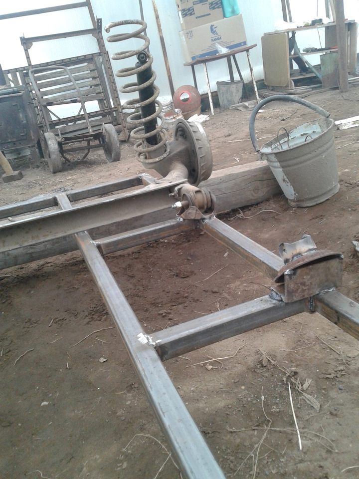 Самодельный прицеп из задней балки Самодельный прицеп из задней балки
