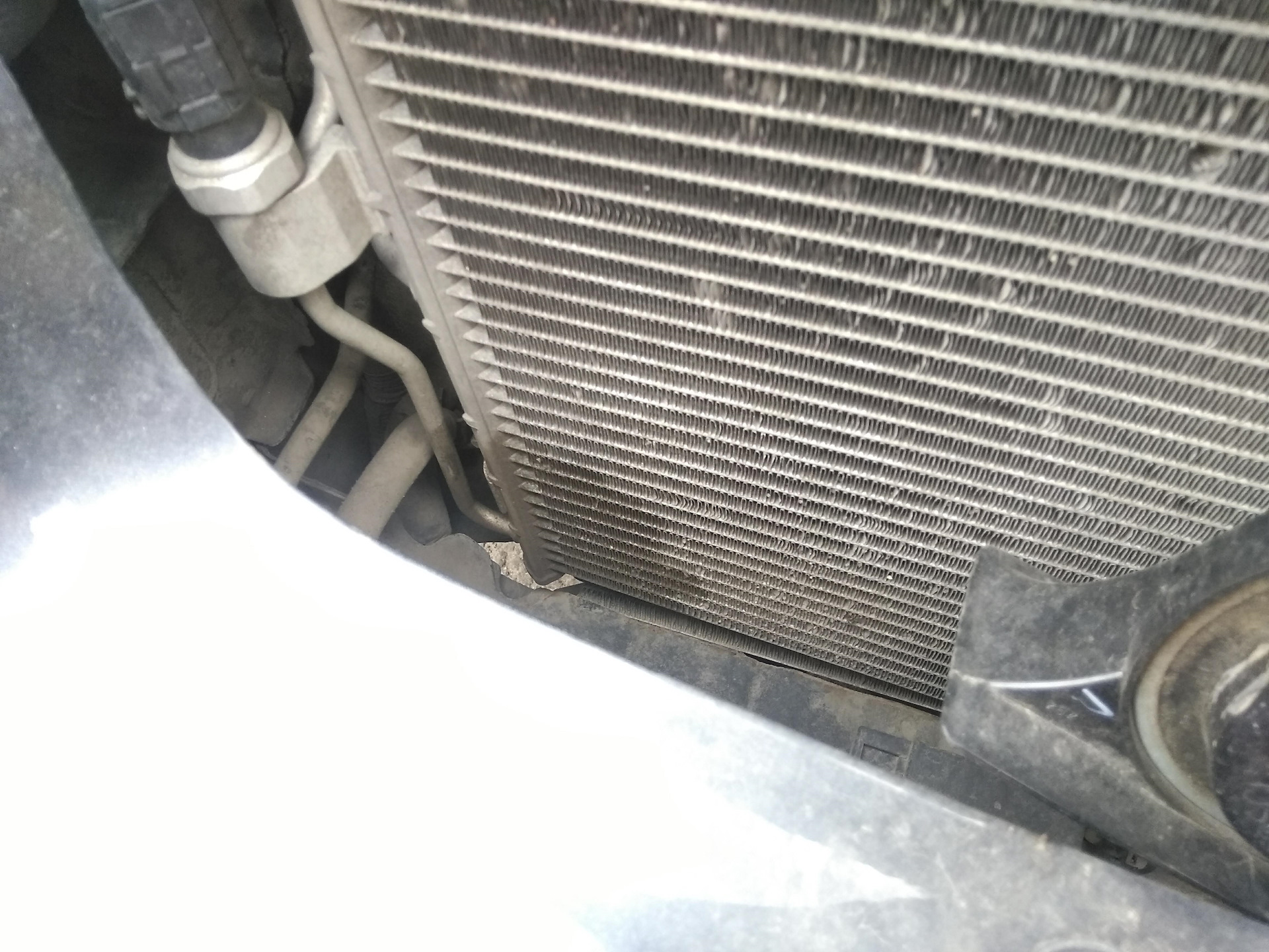 Радиатор кондиционера — Hyundai Sonata IV (EF), 2 л, 2005 года ...