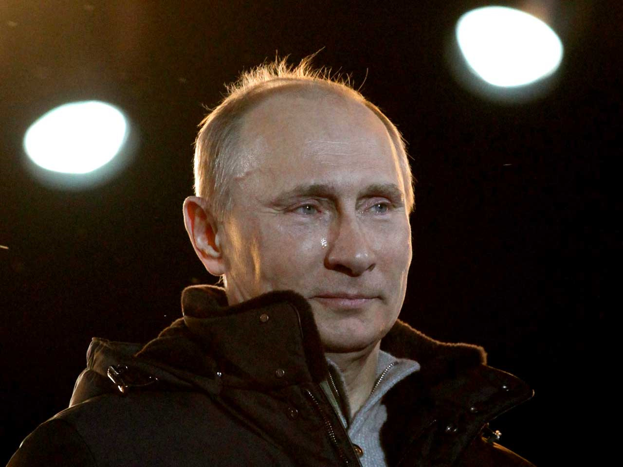 Путин плачет 2012