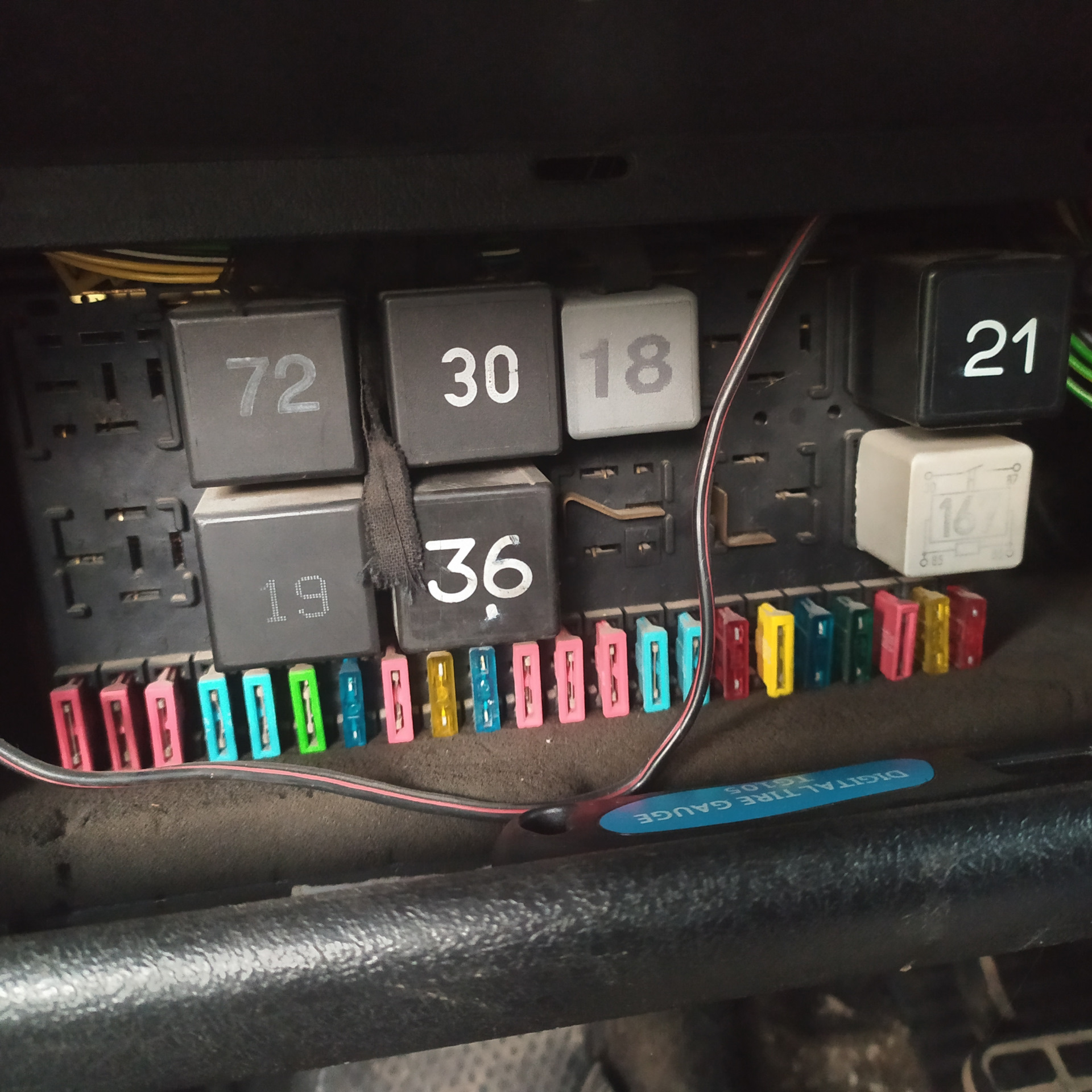 Постоянно качает бензонасос пассат б4 2e — Volkswagen Passat Variant ...