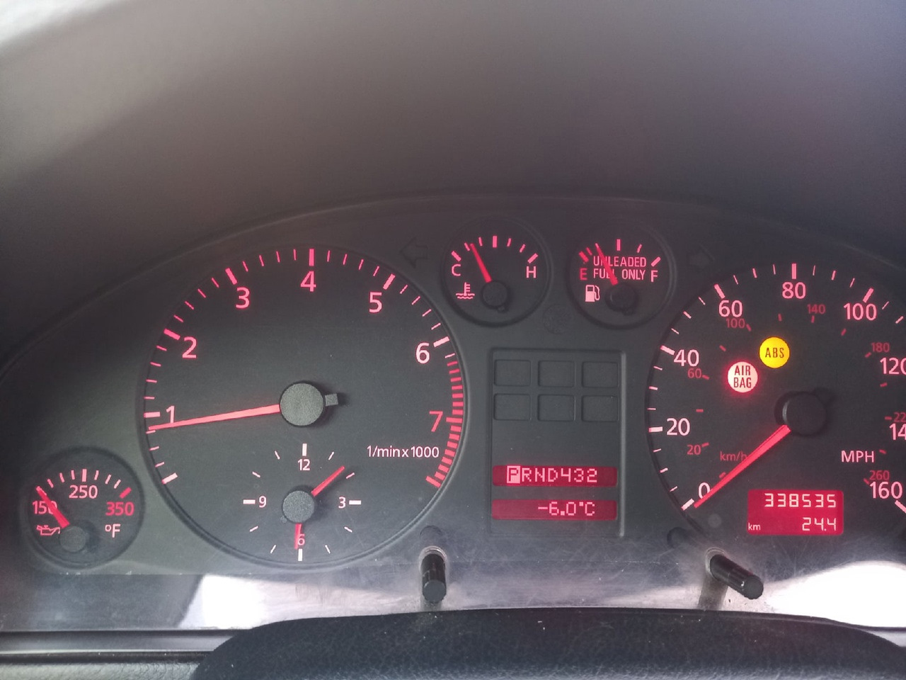 Приборка ауди а6 с6. Греется ауди а6 с5. 8т. 2. Дисплей бортового компьютера ауди а4 б6.