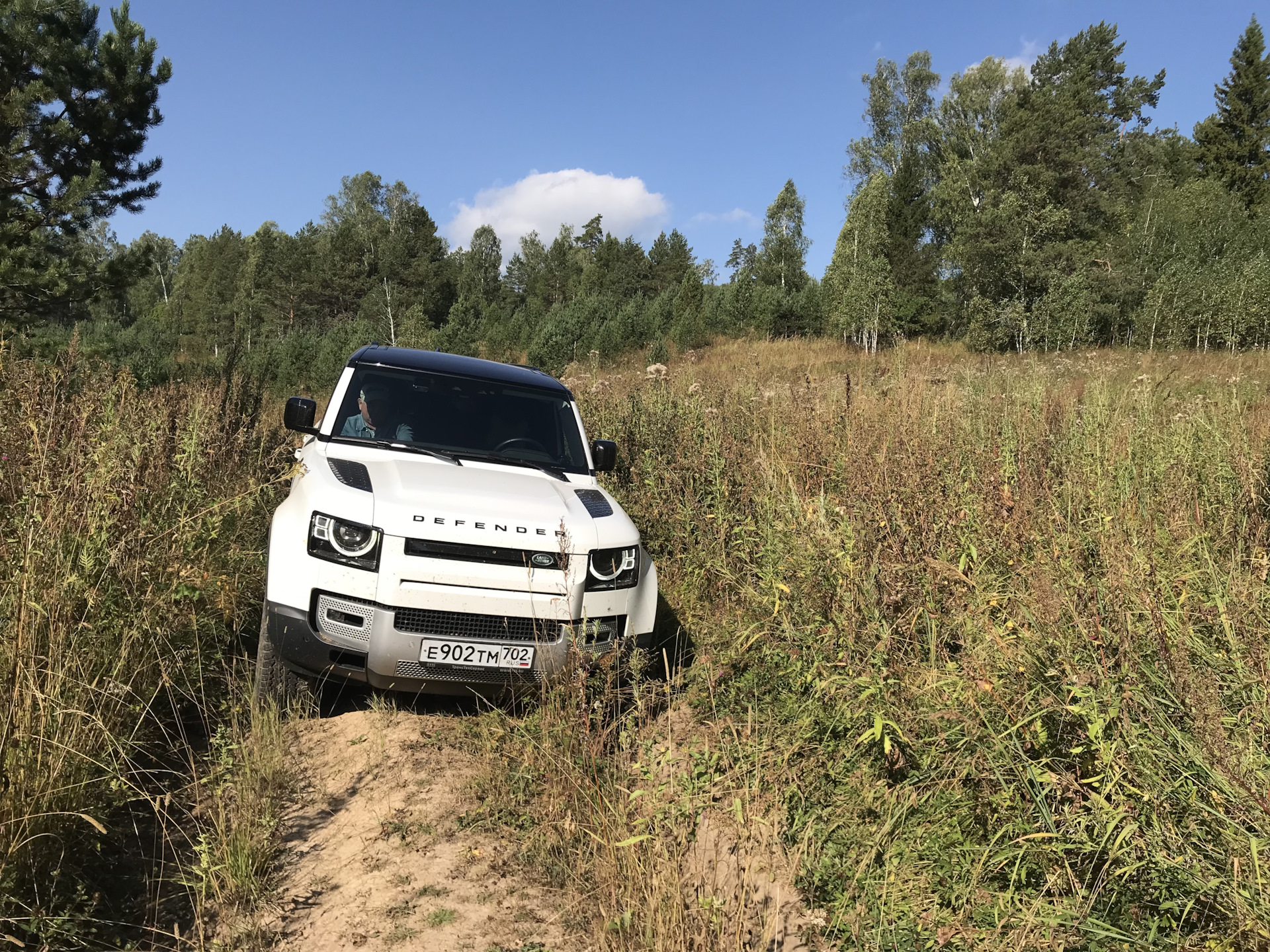 Десять причин любить и ненавидеть новый Дефендер — Land Rover Defender  (L663), 3 л, 2021 года | прикол | DRIVE2