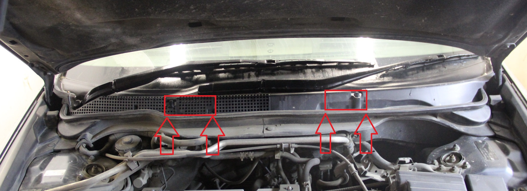 Как поменять форсунки омывателя лобового стекла ? — Honda Accord (7G), 2 л,  2002 года | своими руками | DRIVE2