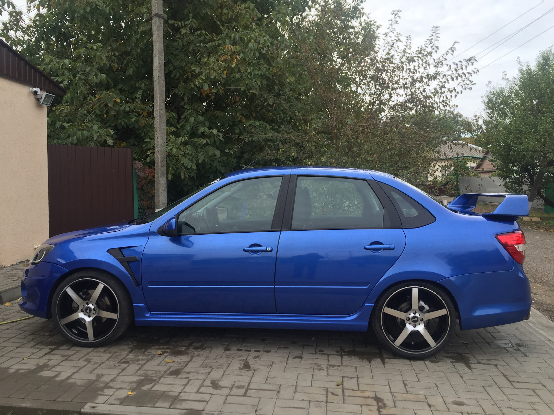 Пластиковые крылья Лада Гранта — Lada Гранта Лифтбек (1G), 1,6 л, 2018 ...