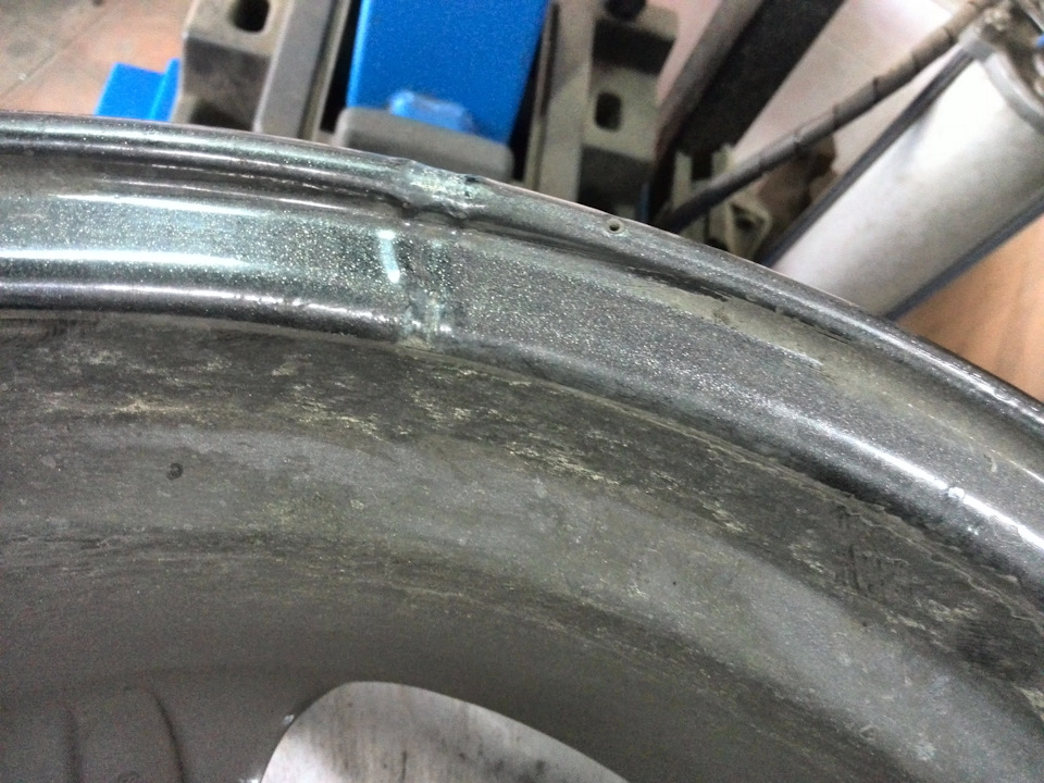 Сколько атмосфер качать? — Volkswagen Golf Mk4, 1,6 л, 1999 года | шины ...