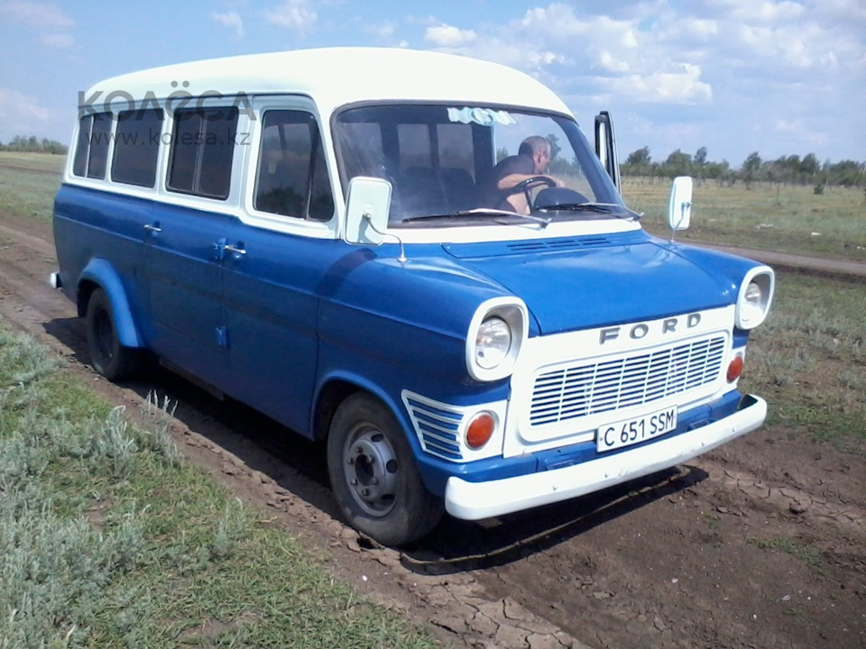 Авто колеса кокшетау. Ford Transit 1975. Форд Транзит 1975. Форд Транзит 1975 года. Ford Transit 1962.