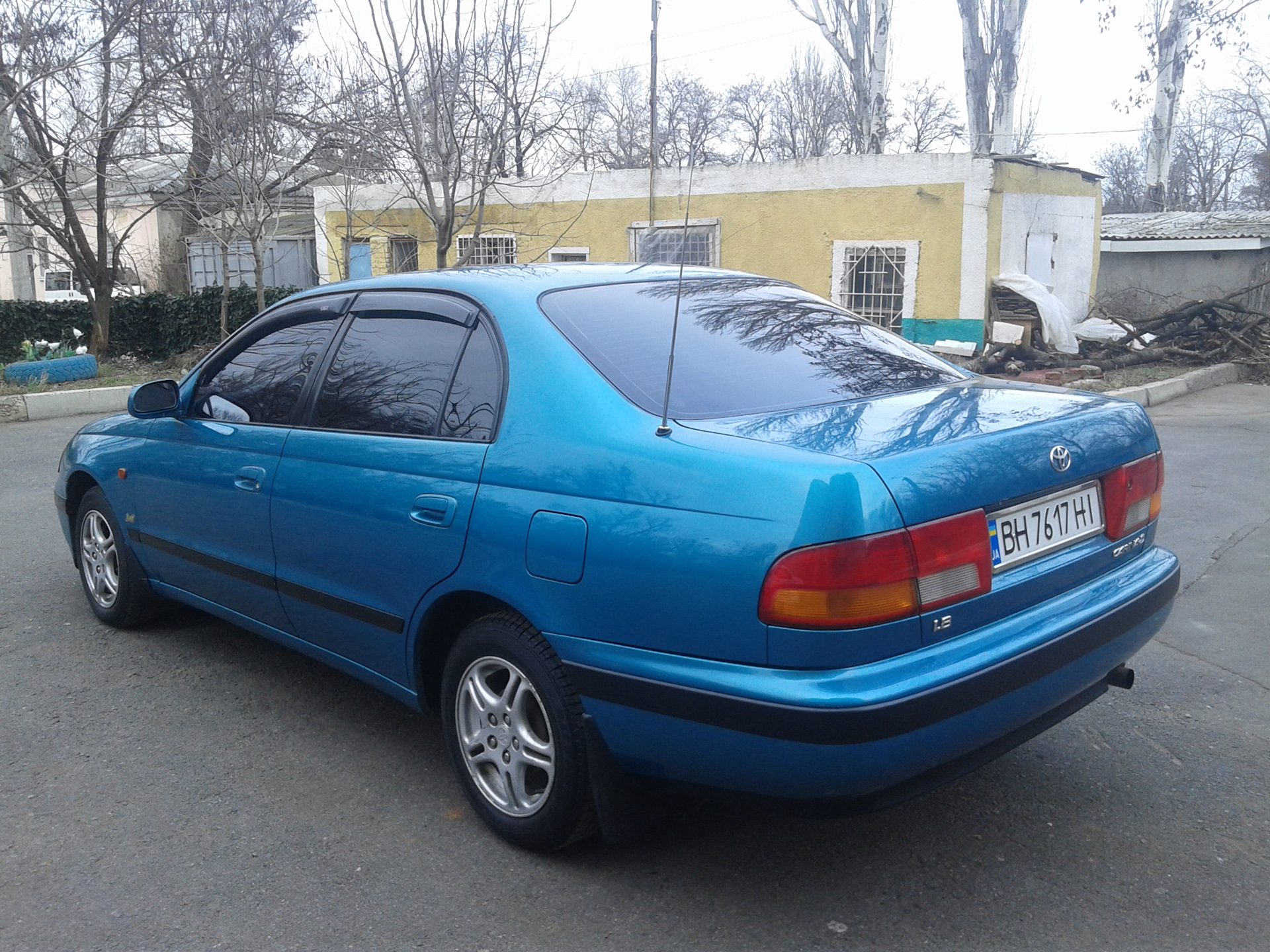 Toyota carina e. Toyota Carina e 1997 хэтчбек. Тойота Карина е хэтчбек 1997. Toyota Carina e 1997 Size. Toyota Carina e 1997 черная.