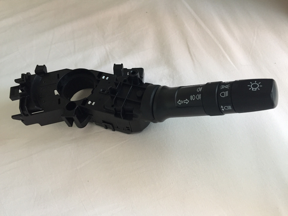 подрулевой переключатель solaris 2015. 93410 1r530,93420. подрулевой переключатель solaris 93420. подрулевой hyundai solaris. подрулевой hyundai solaris.