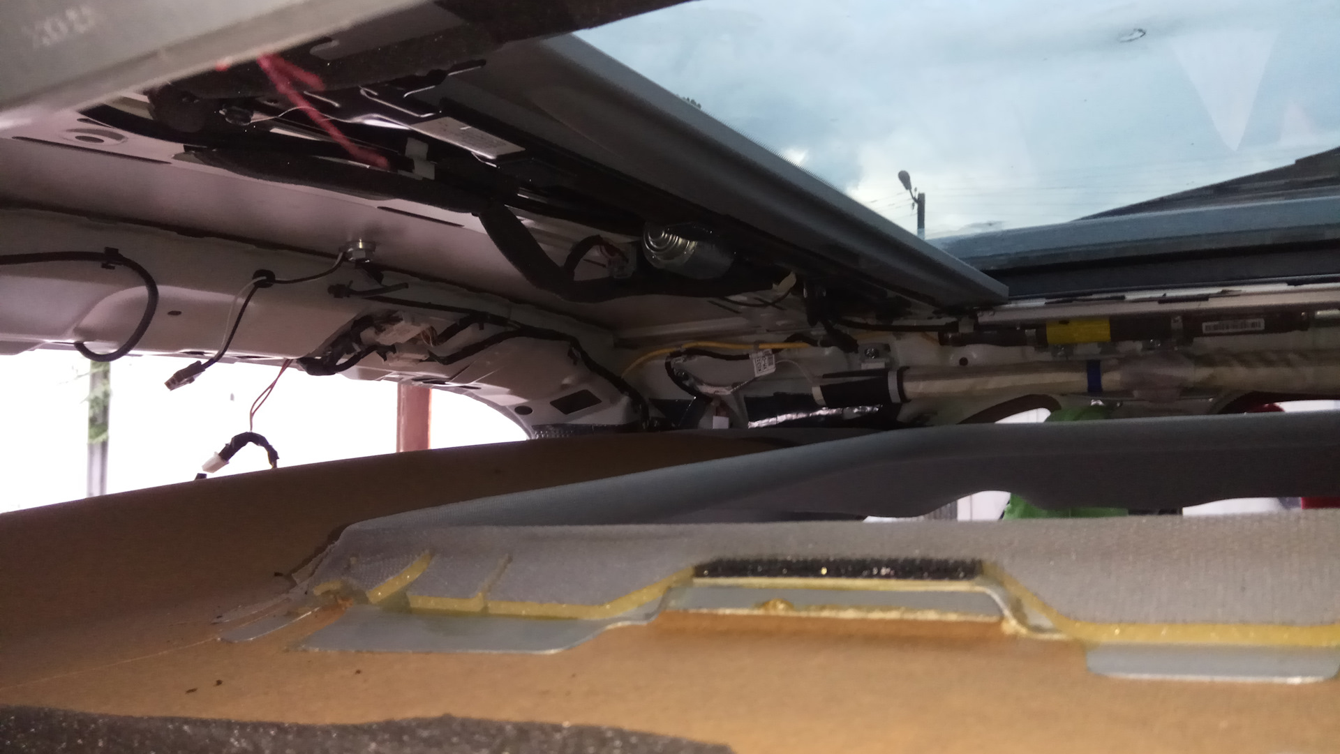 Как снять потолок на kia sorento xm