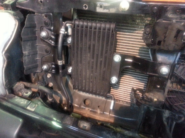 Радиатор акпп туксон 2. Масляный радиатор акпп шевроле круз 1. Установка дополнительного радиатора на акпп. 8. Доп радиатор акпп шевроле круз 1.