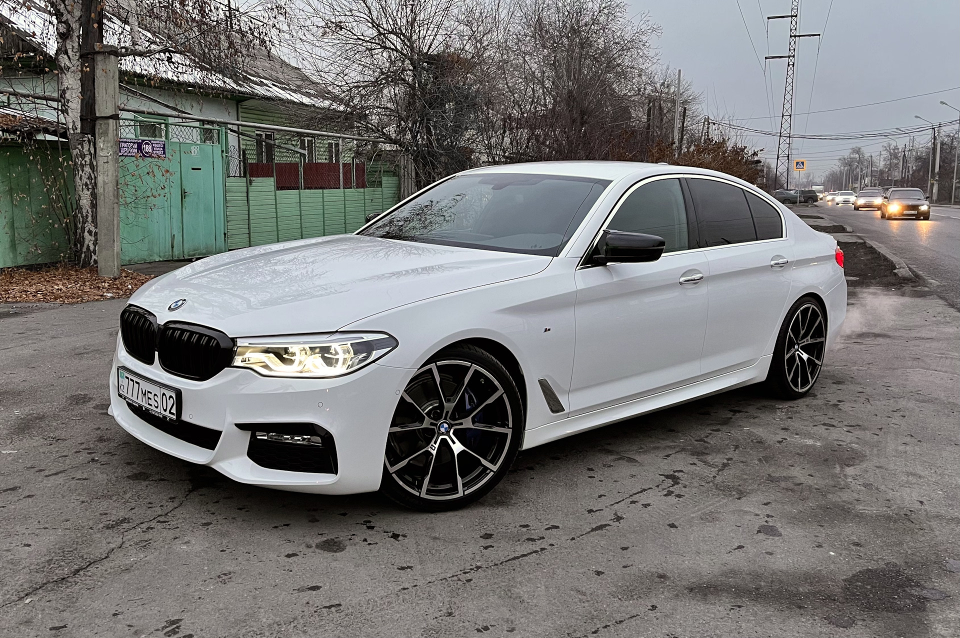 Ustanovka Diskov Bmw 5 Series 2 0 L 2020 Goda Na Drive2