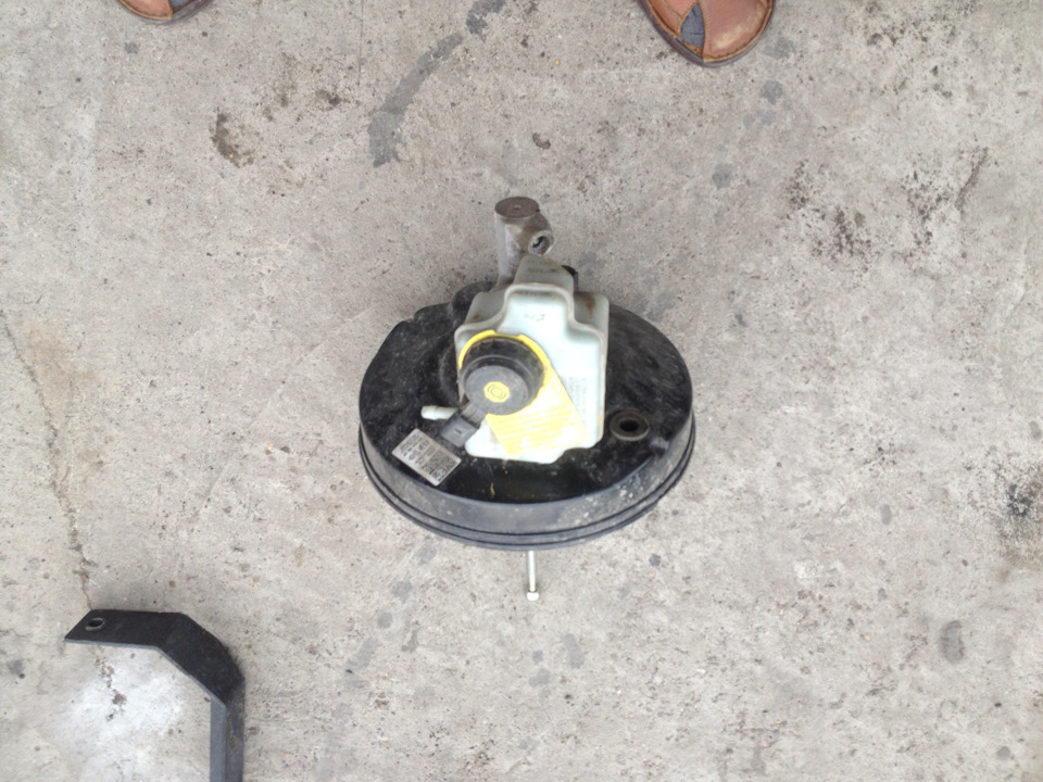 Шипит вакуумник. — Skoda Octavia A5 Mk2, 1,8 л, 2008 года | наблюдение ...