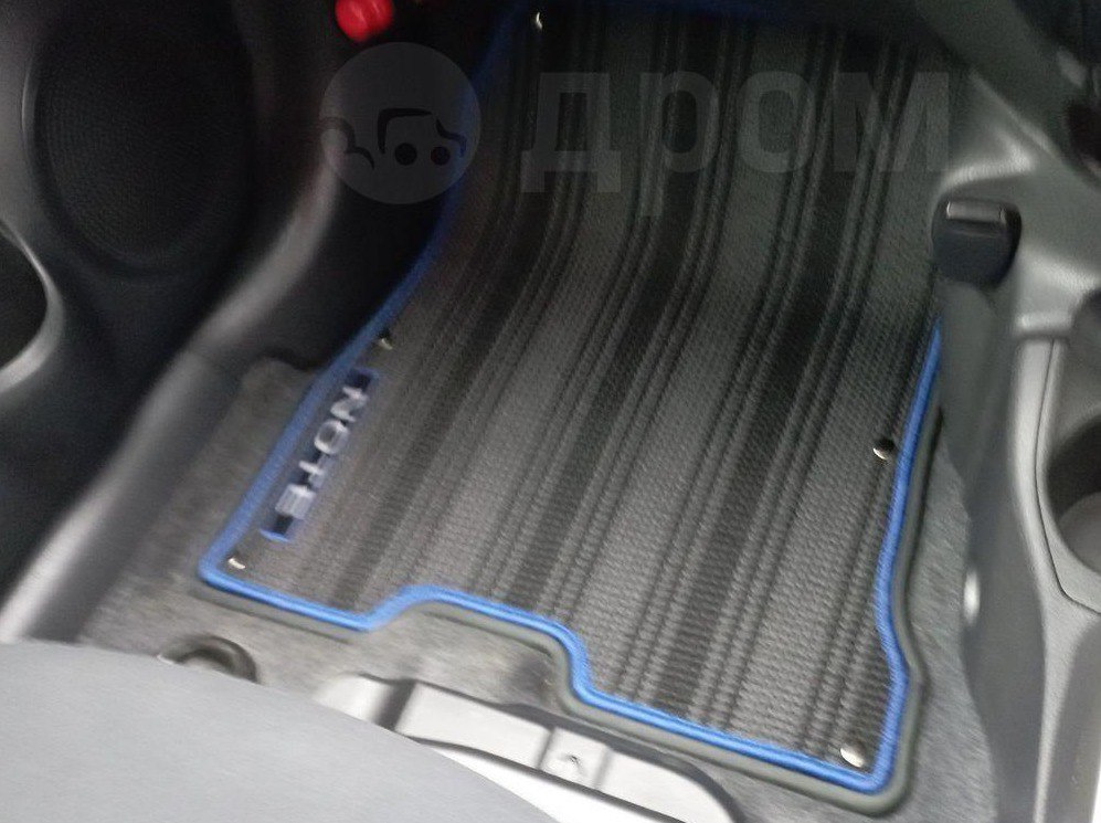 Коврики Камато — Nissan Note (2G), 1,2 л, 2018 года | аксессуары | DRIVE2