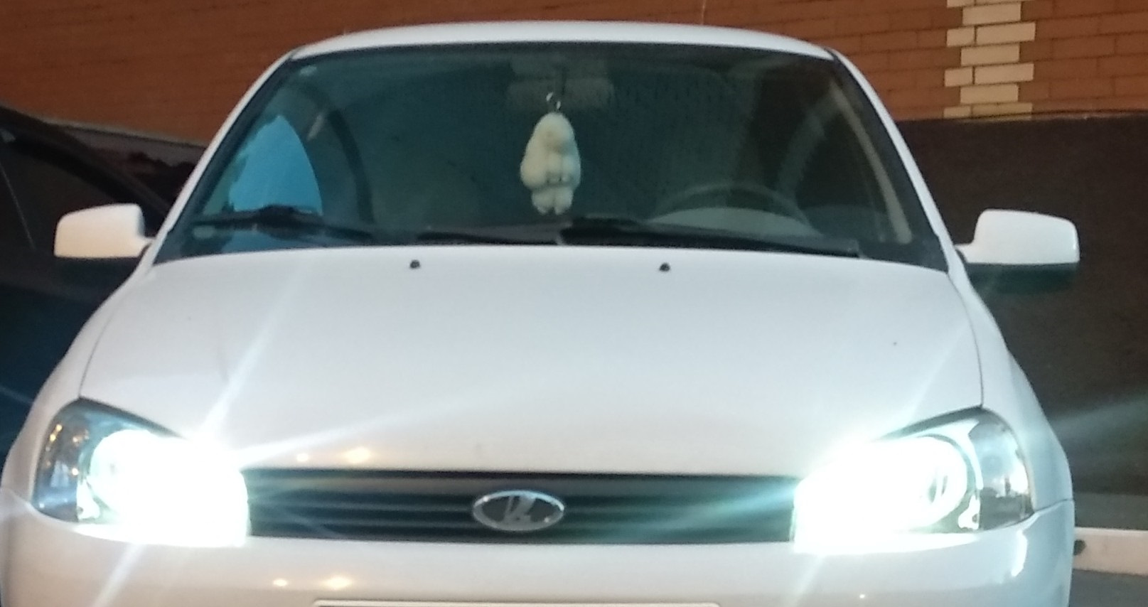 Замена габаритных лампочек на диодные — Lada Калина хэтчбек, 1,6 л ...