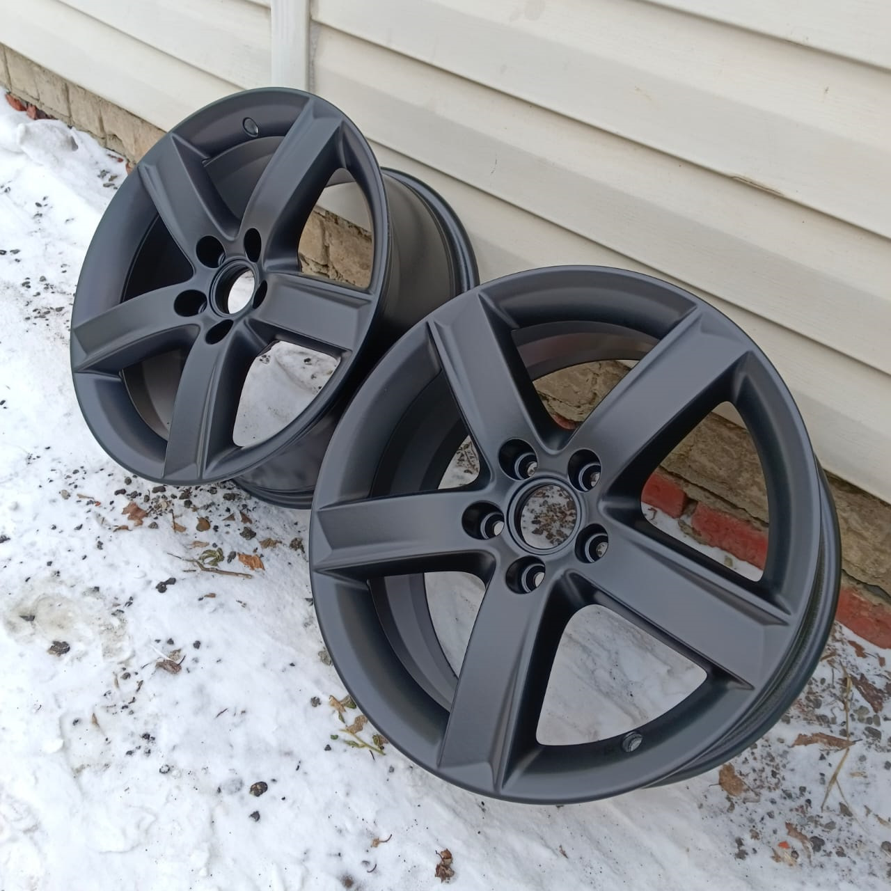 Покраска дисков, подскажите где в Одинцово или близлежащих районах ...