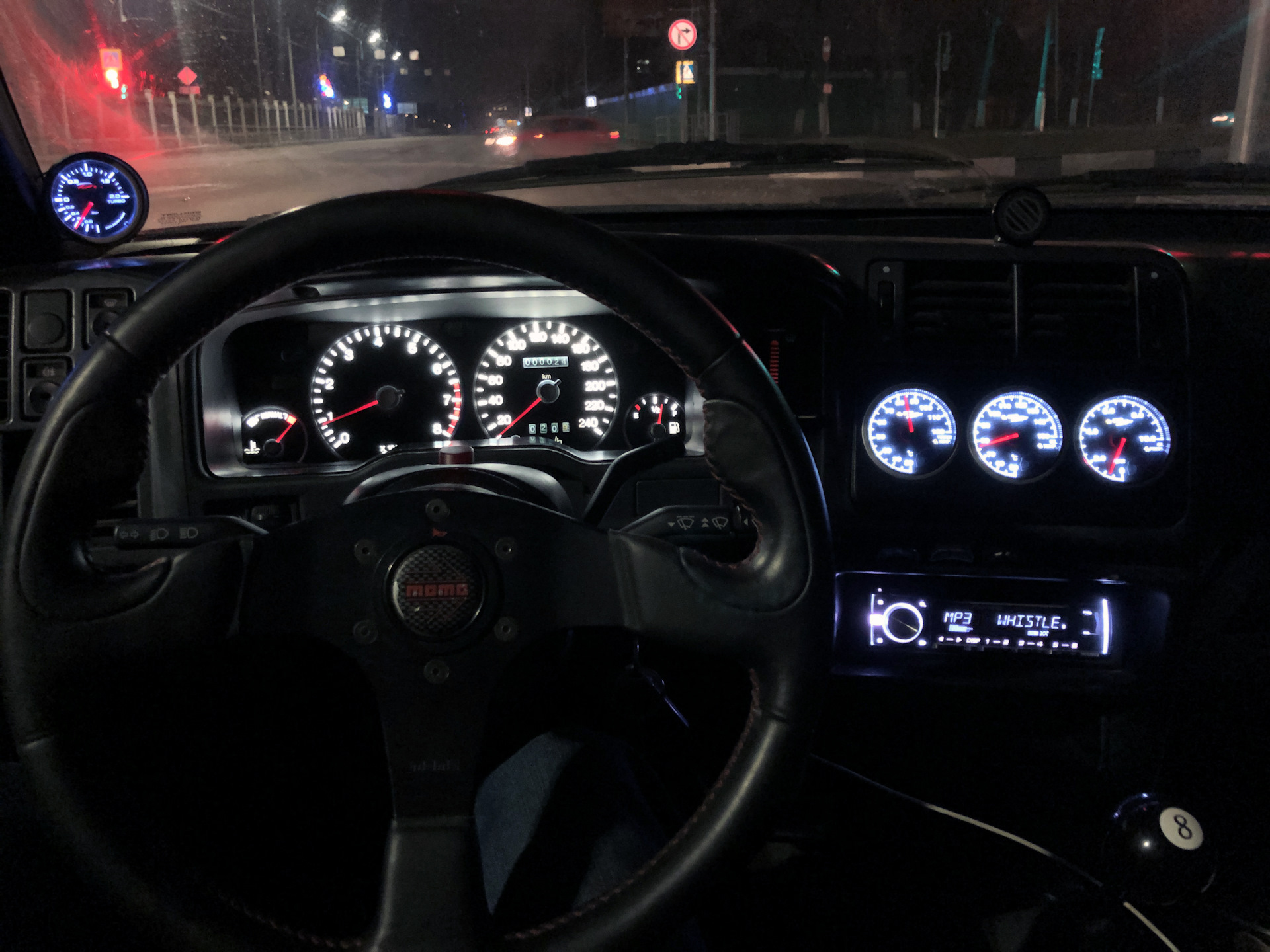 Кастомная приборка на 2107. Панель приборов ваз 2106 кастом. Приборы от ваз 2106 на уаз 469. Приборы 2106 спорт. Кастомная приборка.