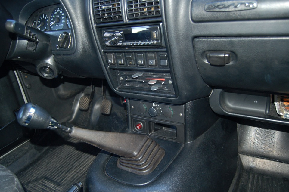 Прикуриватель-розетка — ГАЗ 3110, 2,3 л., 2000 года | электроника | DRIVE2