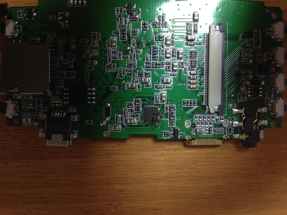 Сгорела микросхема. Видеорегистратор сгорела микросхема ip63. Сгоревшая микросхема. Плата авто видеорегистратора сгорела микросхема mp1532e. X540uv микросхема USB.