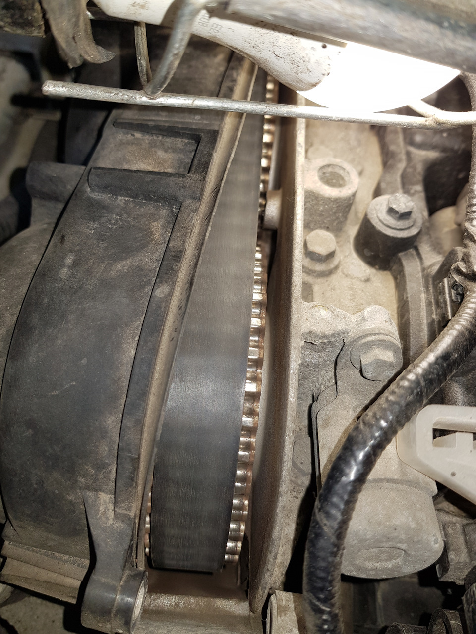 Проворачивается болт крышки грм — Сообщество «Ford Focus Club» на DRIVE2