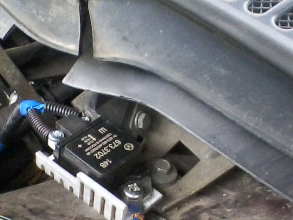 Переделка регулятора напряжения генератора — Audi A6 (C4), 2,8 л, 1997 ...