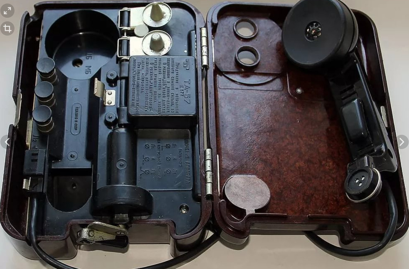 Военные советские телефоны. Та-57 аппарат телефонный полевой. Тапик та-57. Та 57 радиостанция. Та-57 аппарат телефонный полевой характеристики.