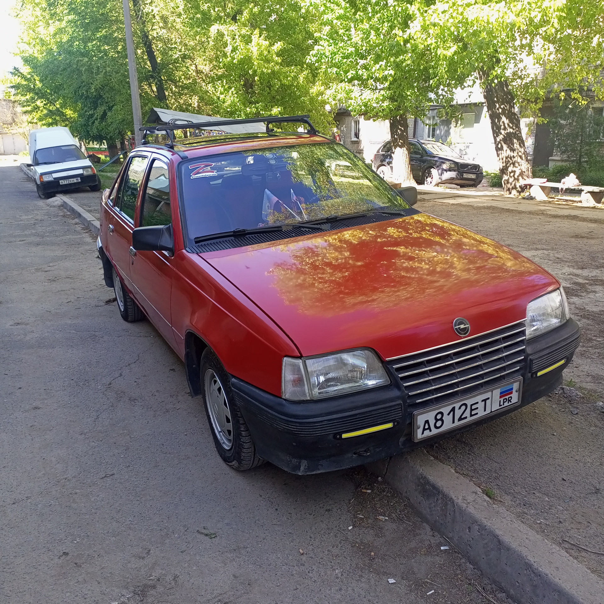 Прогулка по Луганску. — Opel Kadett E, 1,3 л, 1987 года | техосмотр | DRIVE2