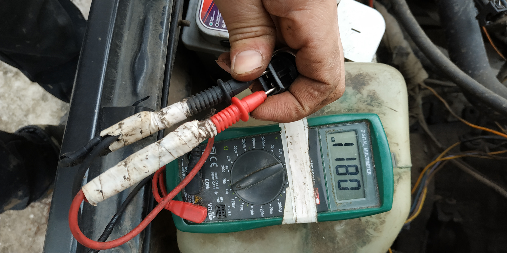 Не работает стрелка и мигает диод температуры охлаждающей жидкости ...