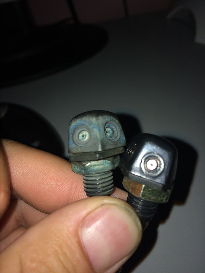 плохо брызгают форсунки на лобовое! — Honda Accord (7G), 2,4 л, 2006 ...