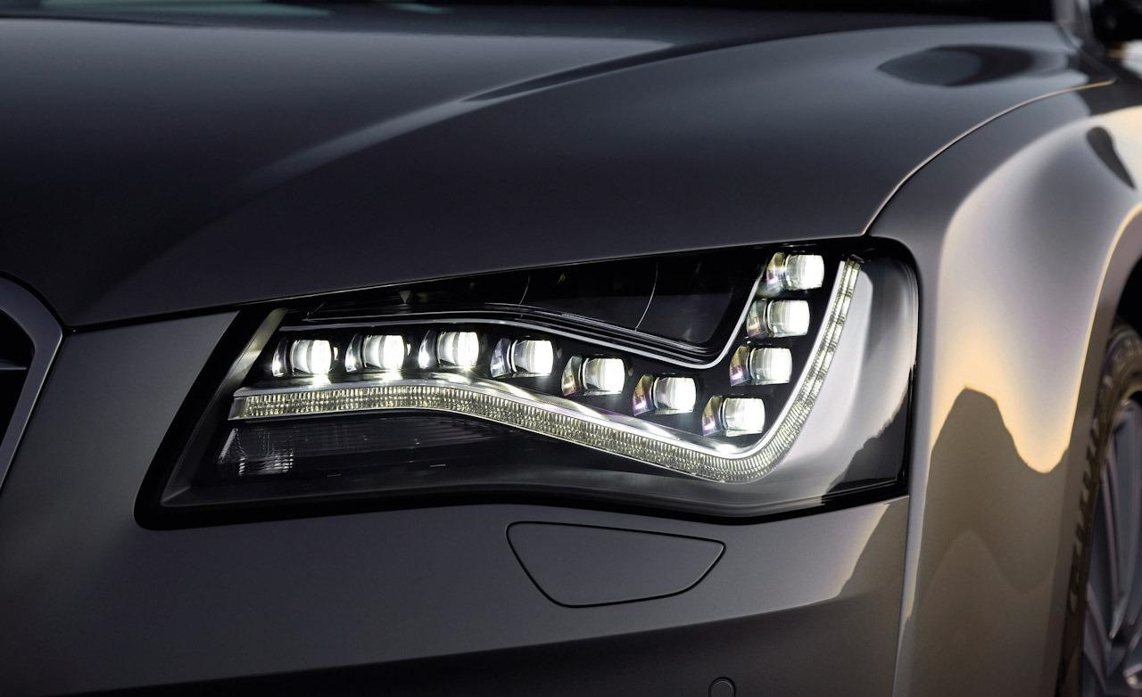 Светодиодная оптика. Audi a8 led фары. Audi a8 d4 Full led. Led фара на Ауди а8. Led фары Ауди а8 диоды.