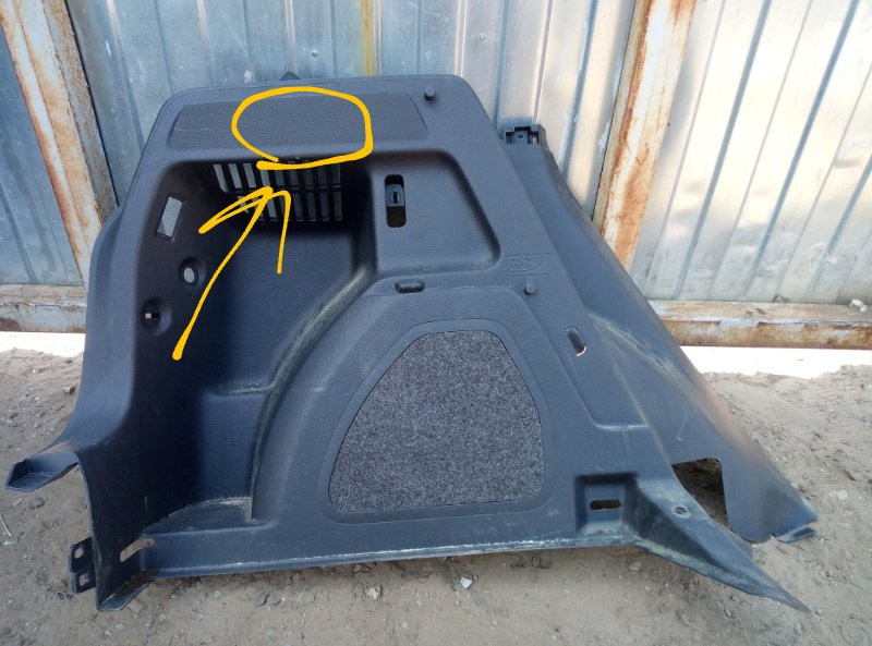 Обшивка багажника шкода. Шкода фабия 2 обшивка багажника. 5ja867427b 1bs. Обшивка багажника шкода суперб 2. Octavia tour крепление обшивки багажника.