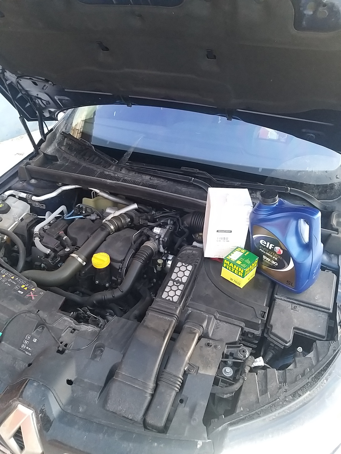 Замена масла для хейтеров — Renault Megane IV, 1,5 л, 2017 года ...