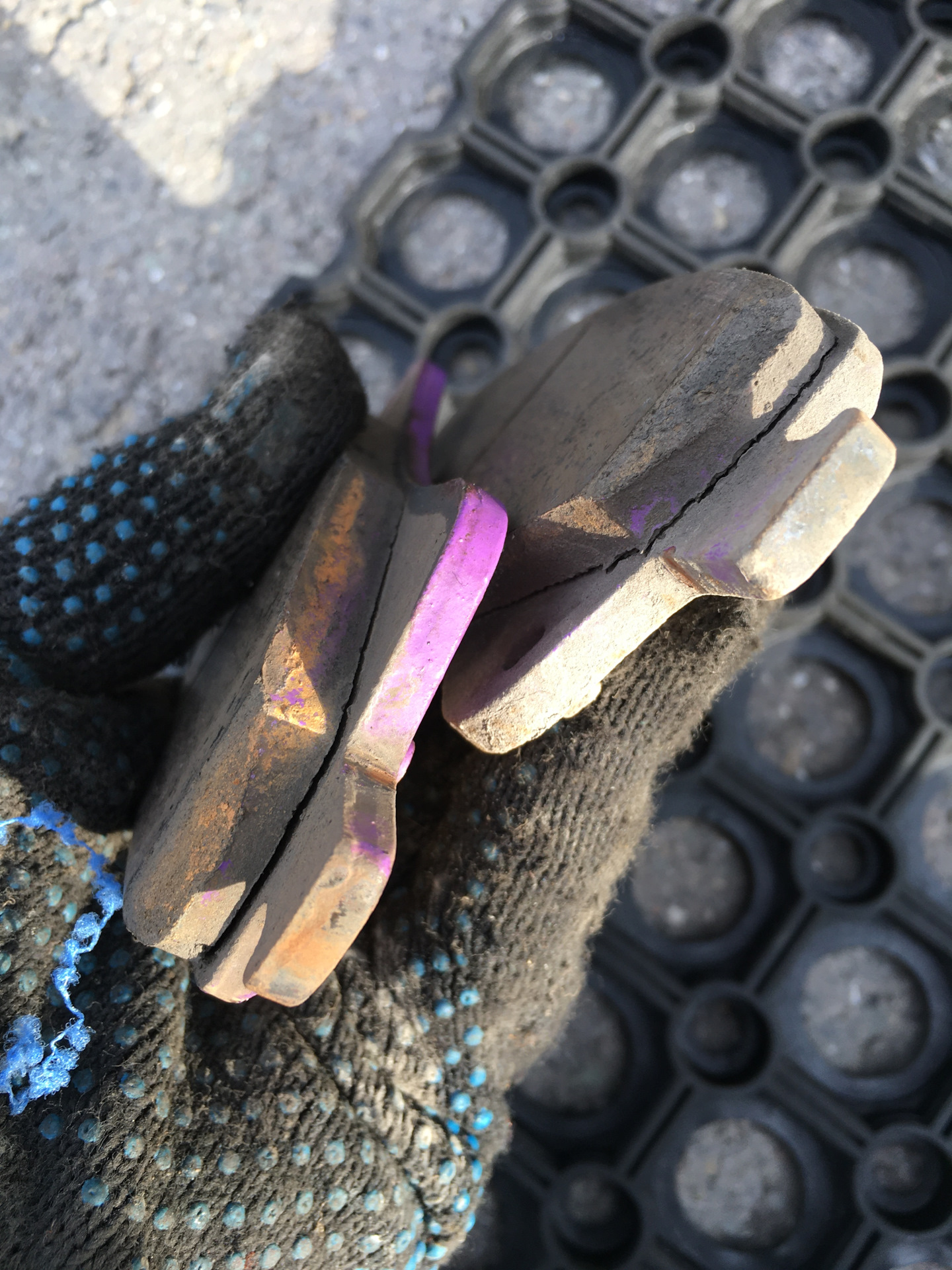 Тормоза — Toyota Camry (XV50), 2,5 л, 2014 года | плановое ТО | DRIVE2