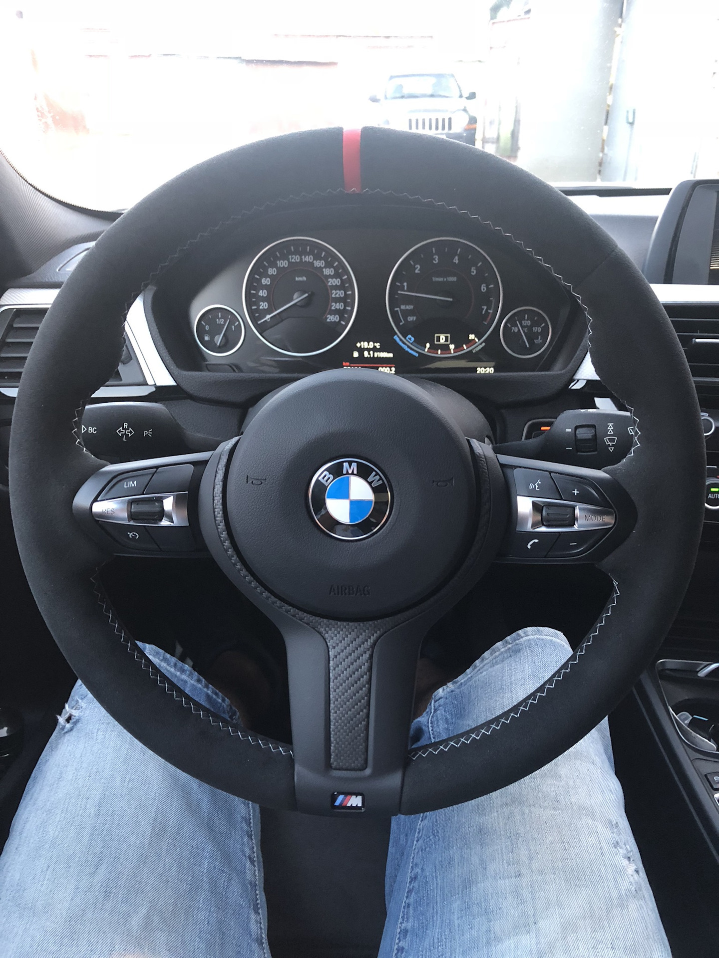 Руль BMW m4 CSL