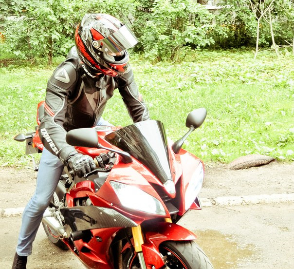 Потек сальник хвостовика — Audi A4 (B6), 1,8 л, 2005 года | поломка ...