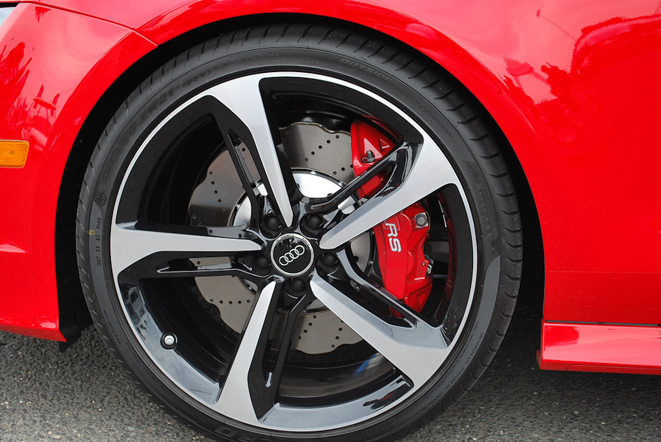 красные суппорта bmw i8. красные суппорта на ауди а7. Porsche cayenne красные суппорта. мазда 3 бл красные суппорта. красные суппорта на черной бмв е60.