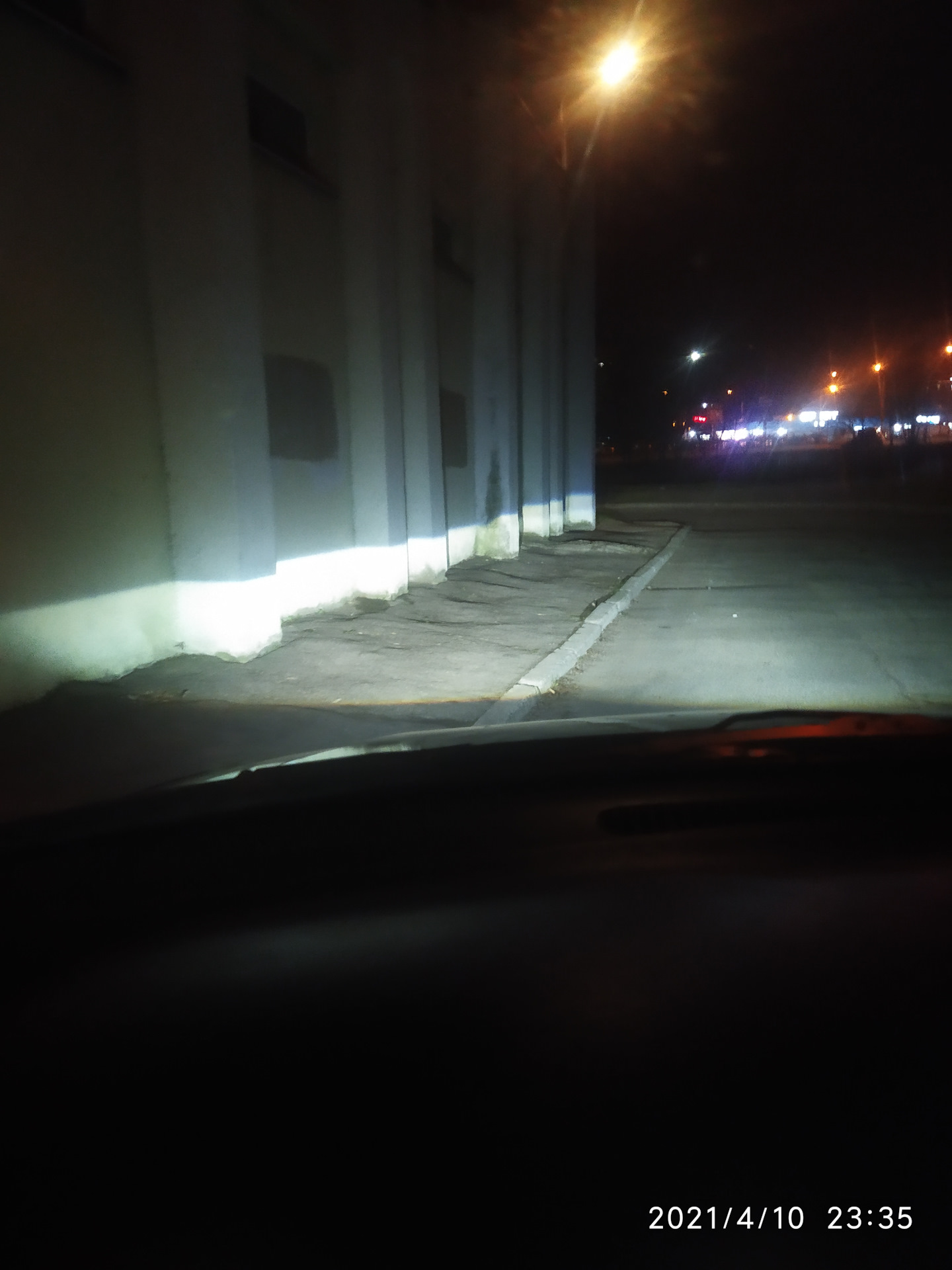 О том как светят линзованные фары с ксеноном на ближнем. — Opel Astra G ...