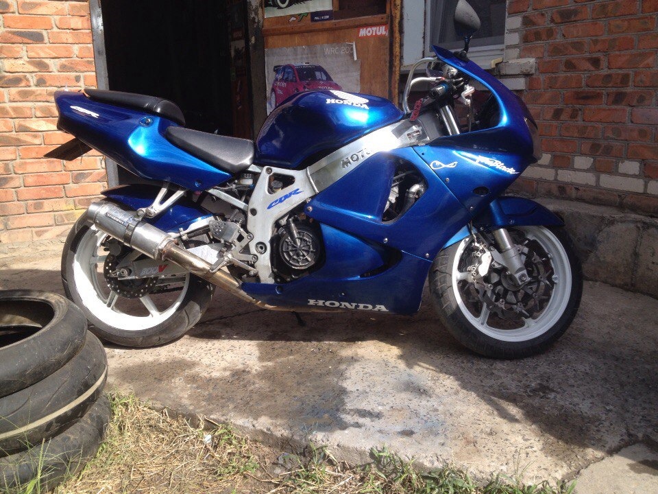 Cbr 919 rr