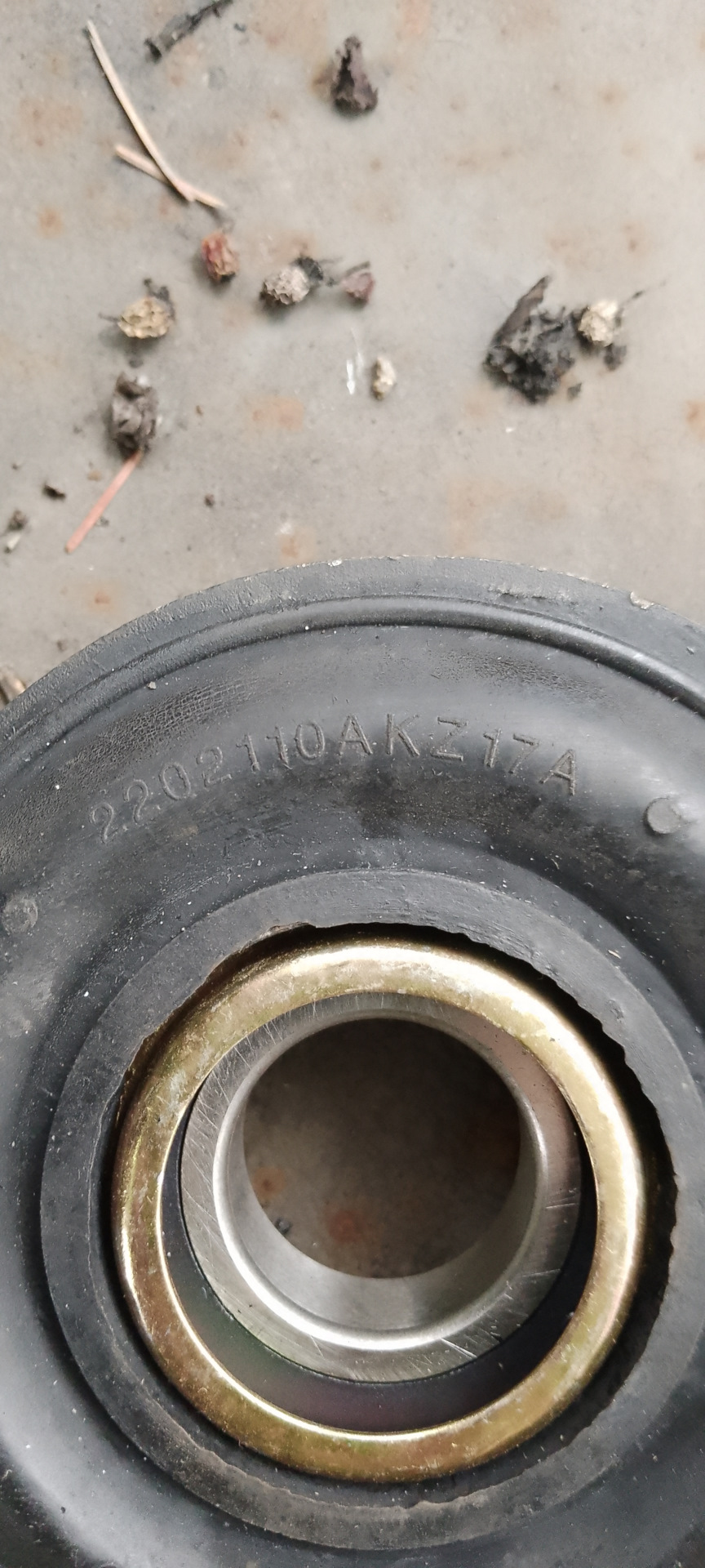 Первые проблемки Шум подвесного подшипника — Haval F7 (1G), 2 л, 2020 ...