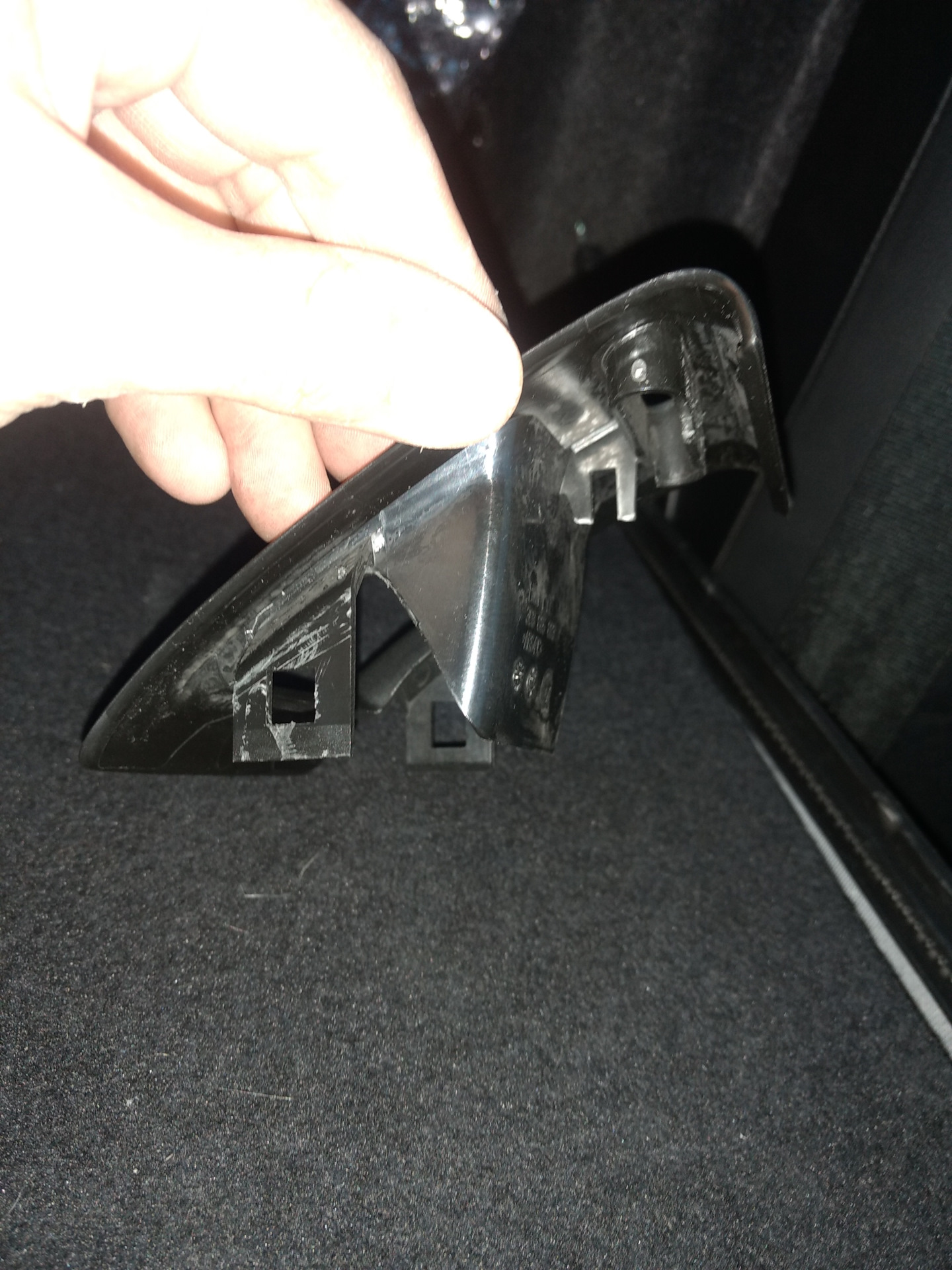 Замок спинки заднего сиденья и Германика Химки — Volkswagen Passat CC ...