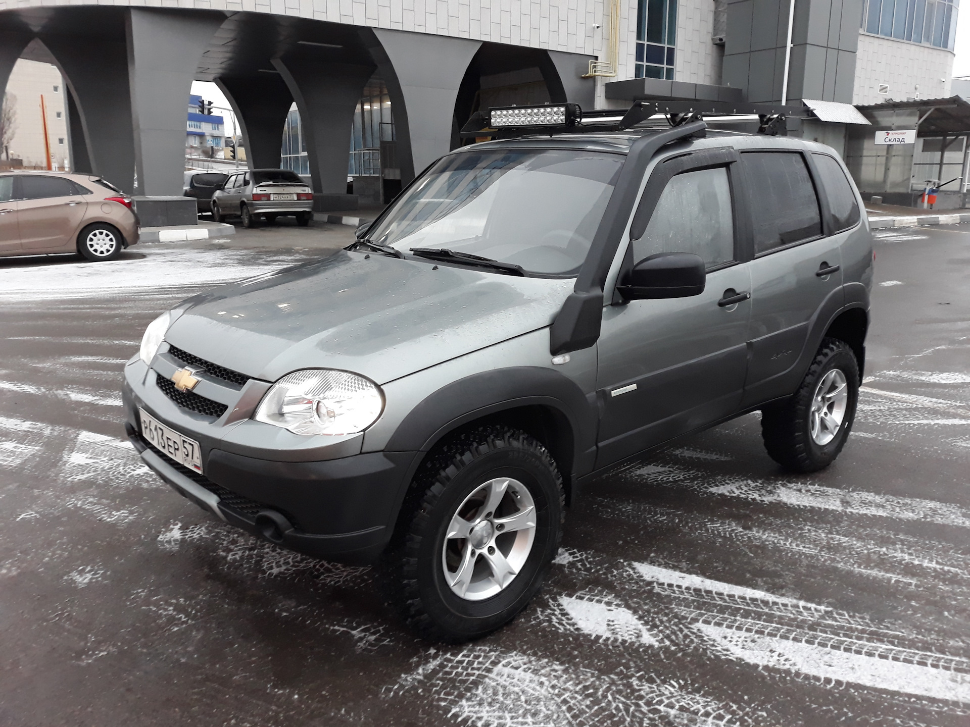 Нива шевроле 2013. Шевроле Нива 2013. Chevrolet Chevrolet Niva 2013. Шевроле Нива GLX. Нива Шевроле 2013 Сток.