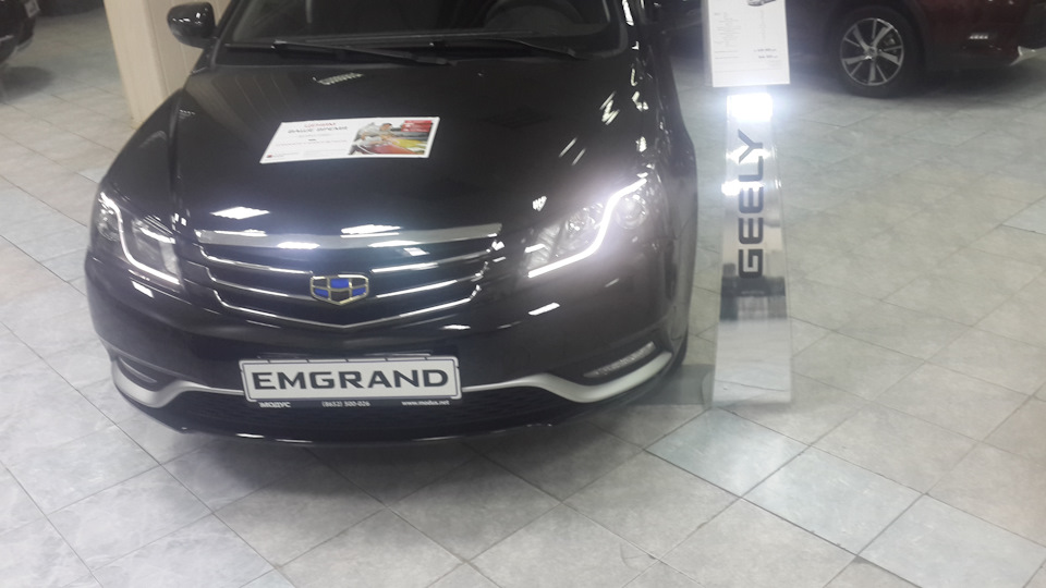 Фары Emgrand EC718 2014 года — Geely Emgrand EC7 FE-1, 1,8 л, 2012 года ...