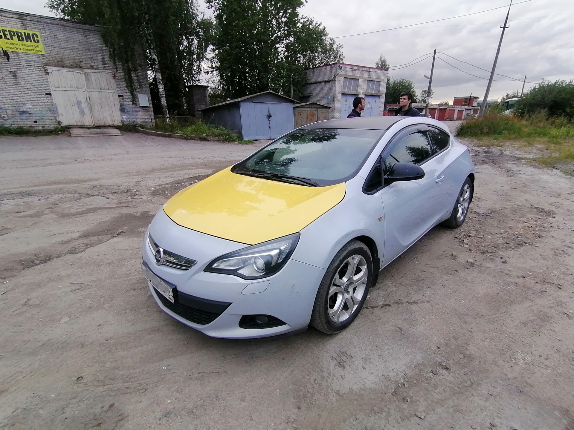 Плёнка на машину?! — Opel Astra J GTC, 1,6 л, 2013 года | наблюдение |  DRIVE2