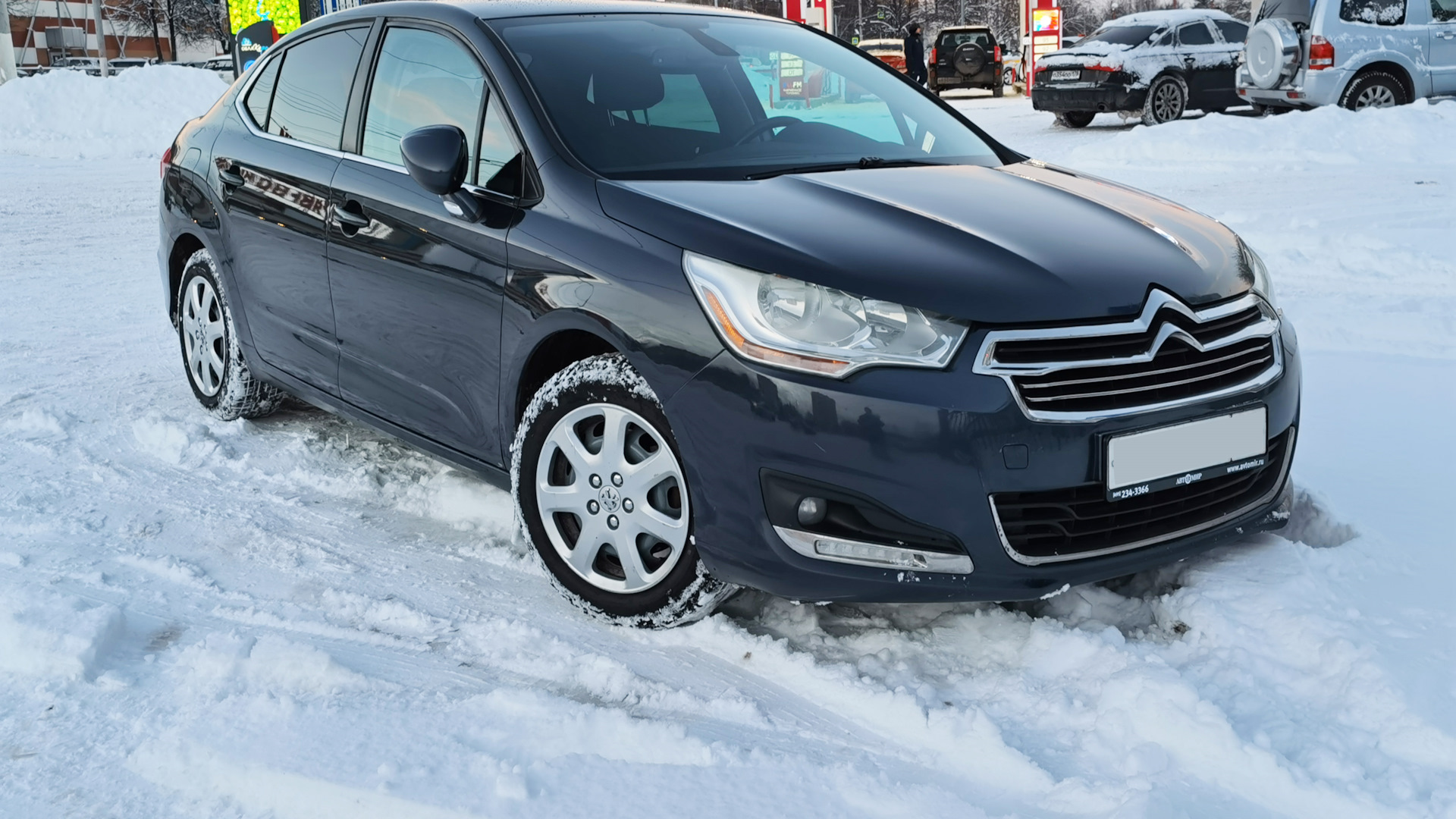 Годовщина. Отзыв о Citroen C4 Sedan. Спасибо всем! — Citroen C4 L, 1,6 л,  2013 года | покупка машины | DRIVE2