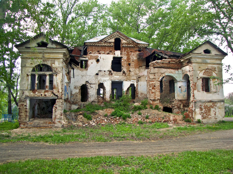 Село усадьба. Усадьба горожанка Воронежская область. Усадьба Веневитиновых горожанка. Усадьба Веневитинова село горожанка. Усадьба Веневитиновых-Чоколовых Воронеж.