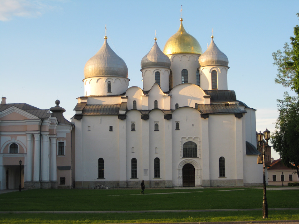 Софийский собор в Новгороде 1050 г