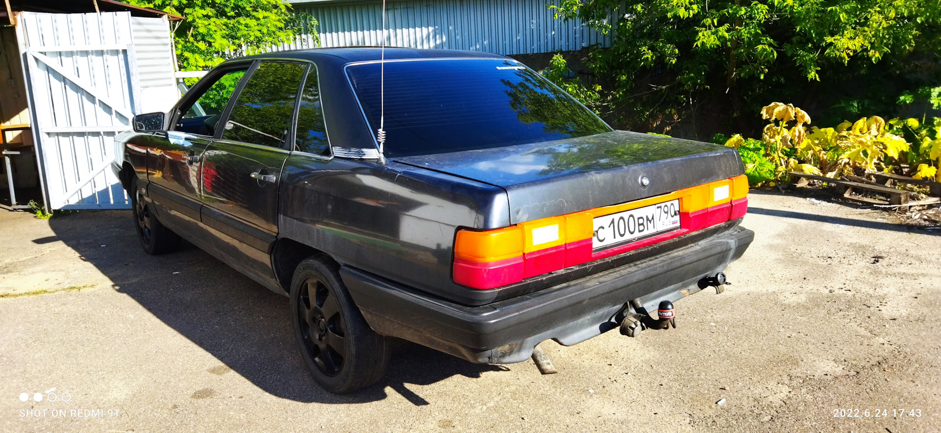 Продал душу, Родину и мать родную (( — Audi 100 (C3), 1,8 л, 1985 года |  продажа машины | DRIVE2