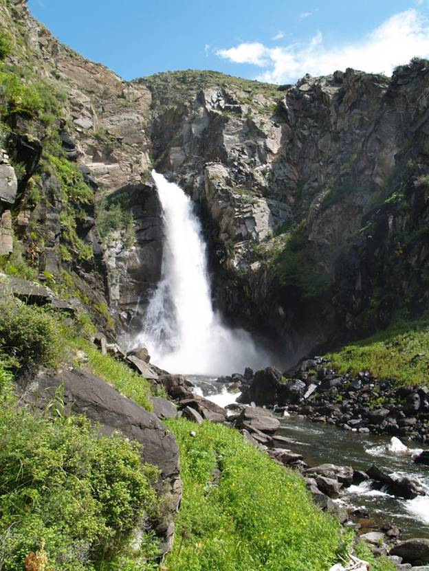 Чулышманская Долина водопад Учар