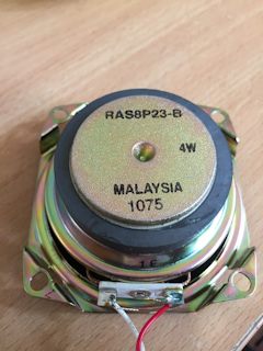 A4AAAgHw uA 240 для чего конденсатор в твиттере