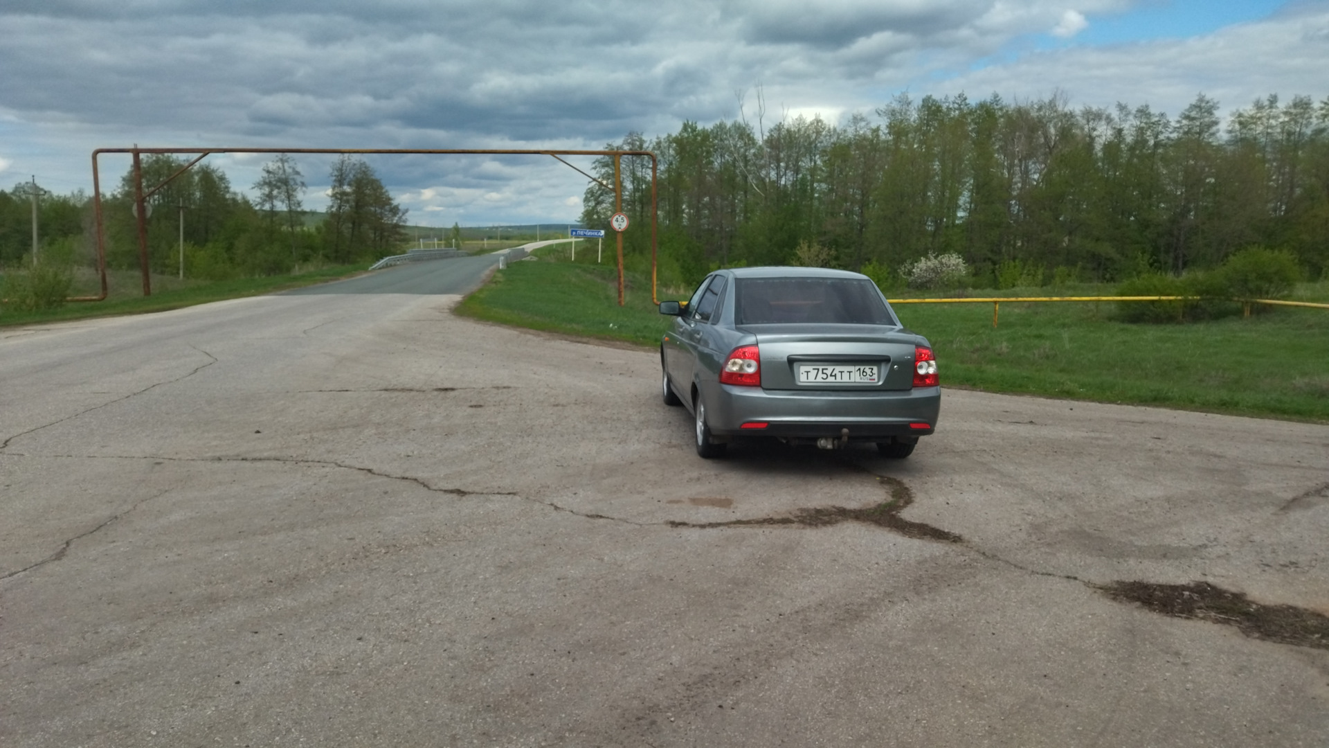 В погоне за тишиной и устранение выхлопных газов в салоне — Lada Приора  седан, 1,8 л, 2008 года | просто так | DRIVE2